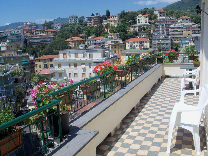 Attic Apartment Rapallo Pokoj fotografie